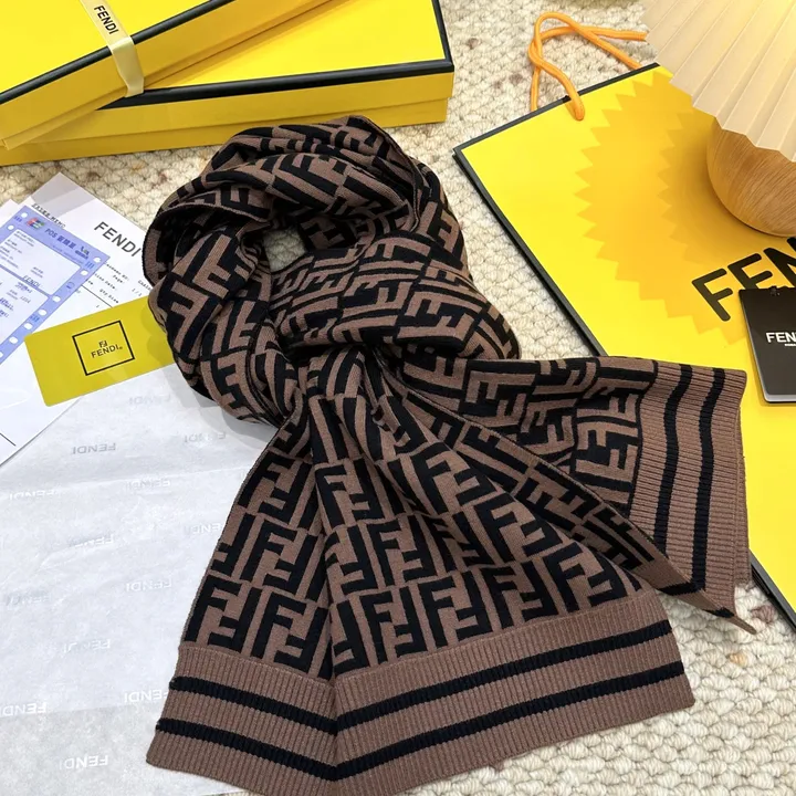 スーパーコピー フェンディ マフラー