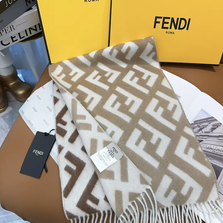 スーパーコピー フェンディ マフラー