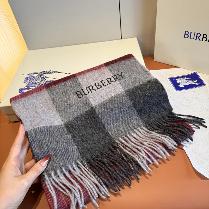 スーパーコピー バーバリー ス マフラー