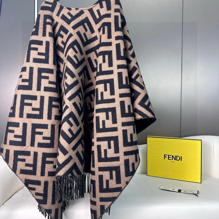 スーパーコピー フェンディ マフラー