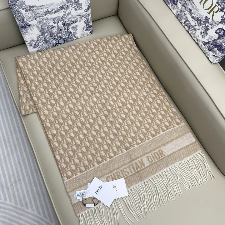 スーパーコピー ディオール マフラー