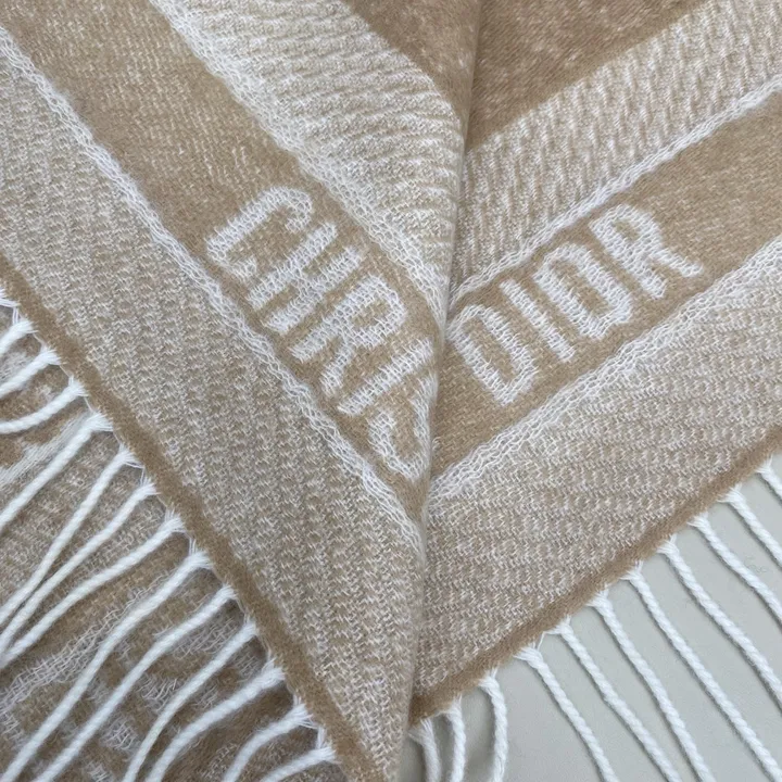 スーパーコピー ディオール マフラー