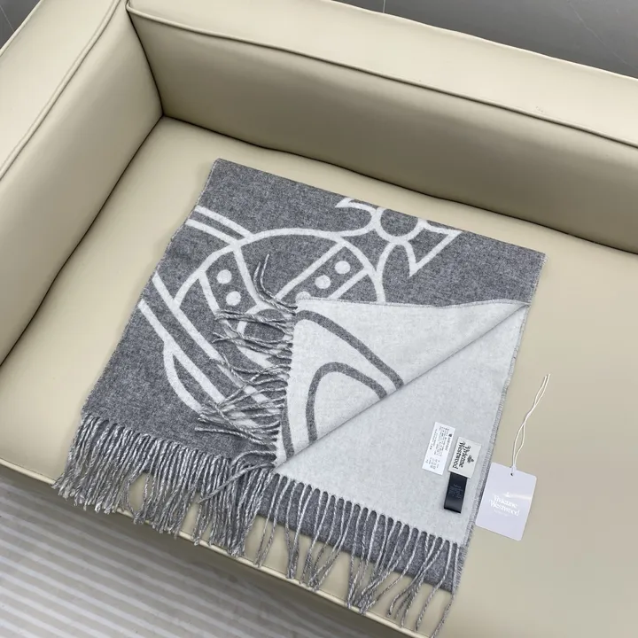 スーパーコピー ヴィヴィアン・ウエストウッド マフラー