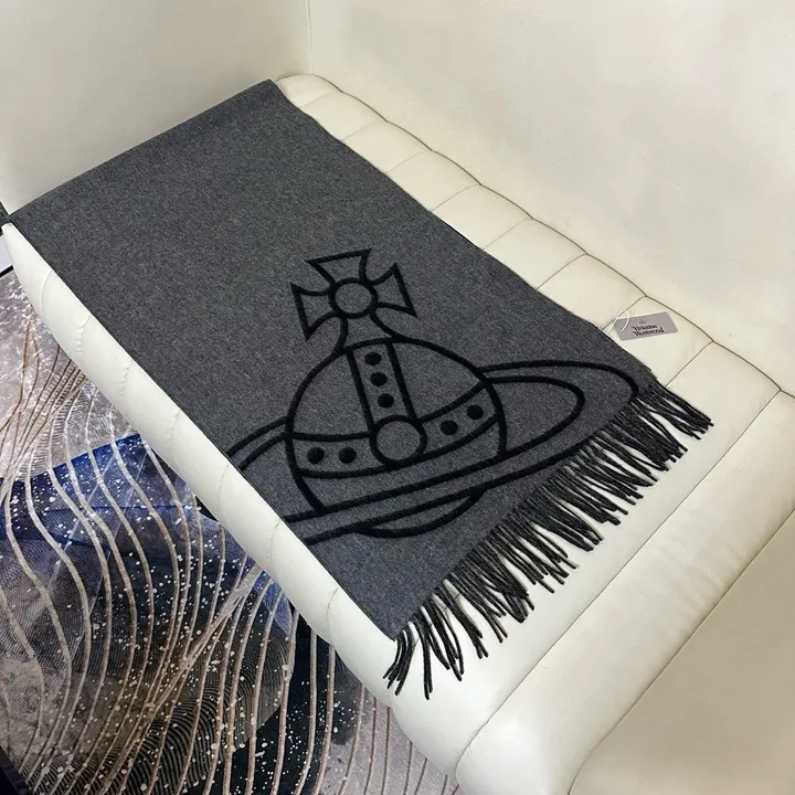 スーパーコピー ヴィヴィアン・ウエストウッド マフラー