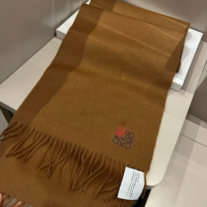 スーパーコピー ロエベ マフラー