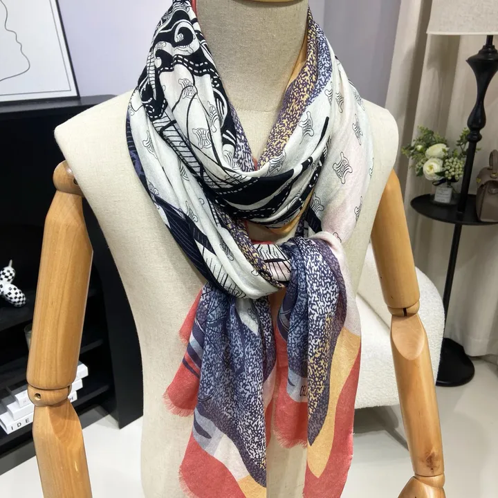 スーパーコピー セリーヌ マフラー