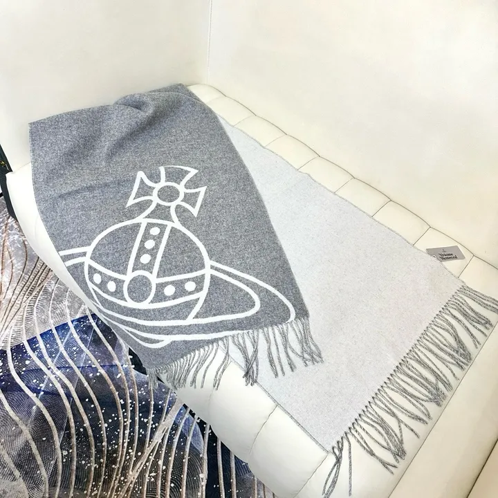 スーパーコピー ヴィヴィアン・ウエストウッド マフラー