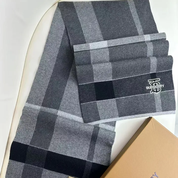 スーパーコピー バーバリー ス マフラー