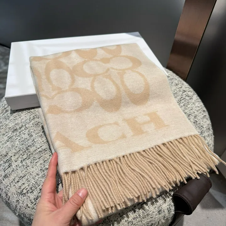 スーパーコピー コーチ マフラー