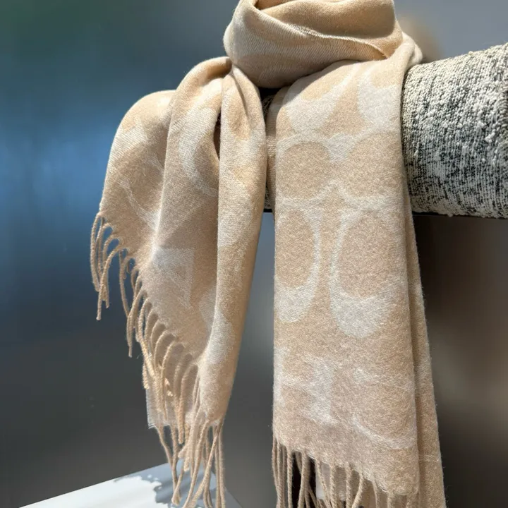 スーパーコピー コーチ マフラー