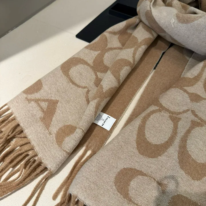 スーパーコピー コーチ マフラー