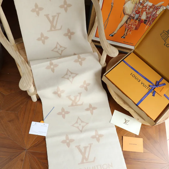 スーパーコピー ルイヴィトン マフラー