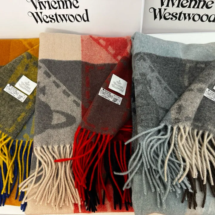 スーパーコピー ヴィヴィアン・ウエストウッド マフラー