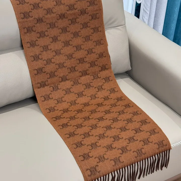 スーパーコピー セリーヌ マフラー