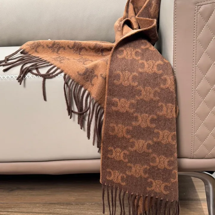 スーパーコピー セリーヌ マフラー