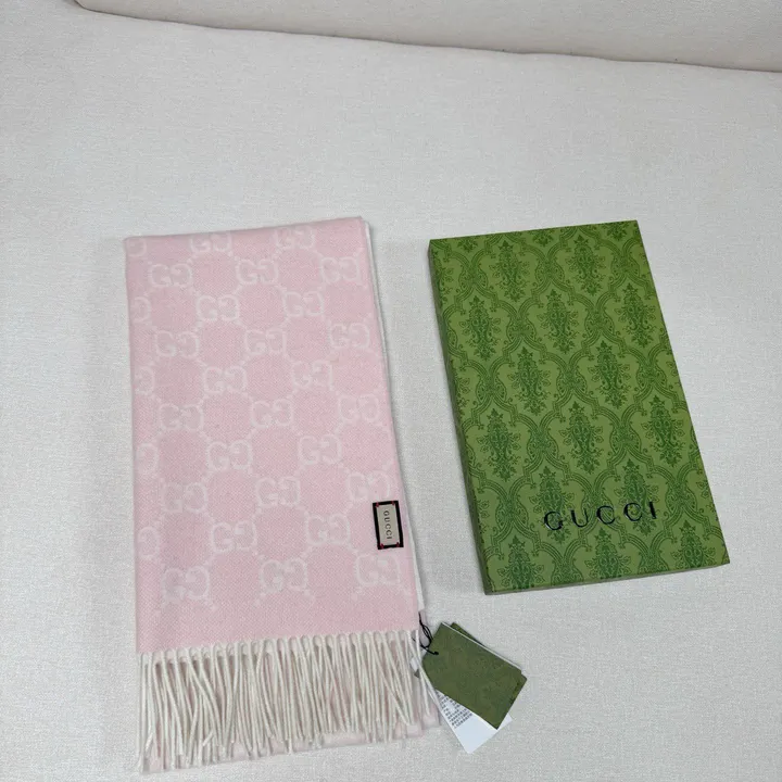 スーパーコピー グッチ マフラー