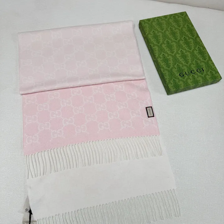 スーパーコピー グッチ マフラー