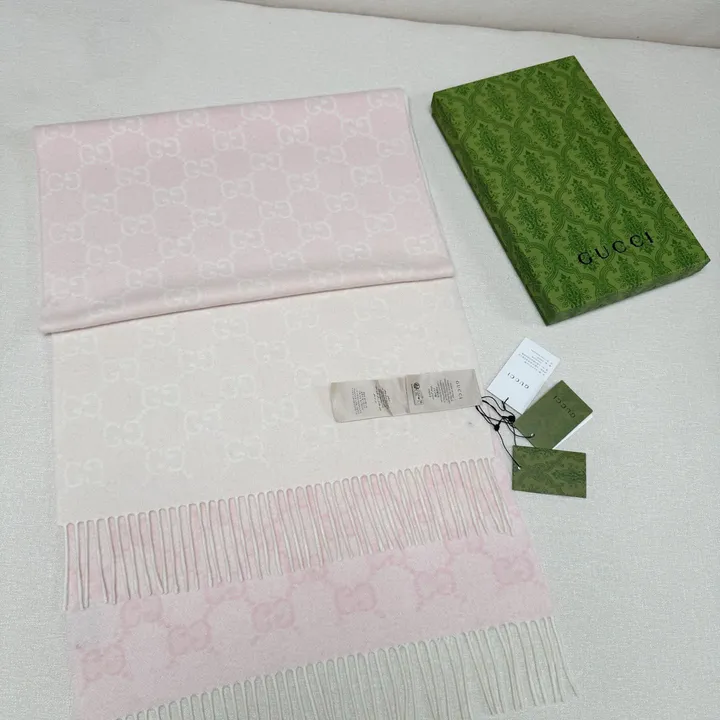 スーパーコピー グッチ マフラー