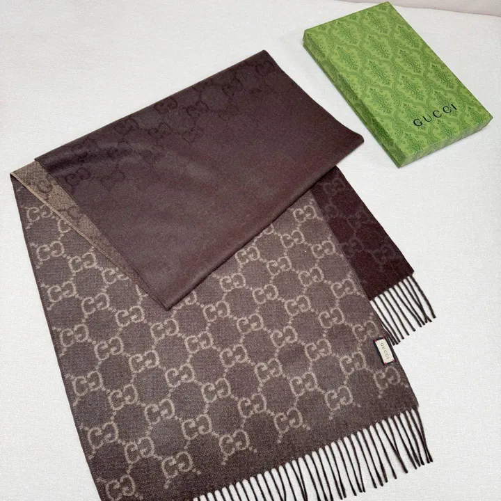 スーパーコピー グッチ マフラー