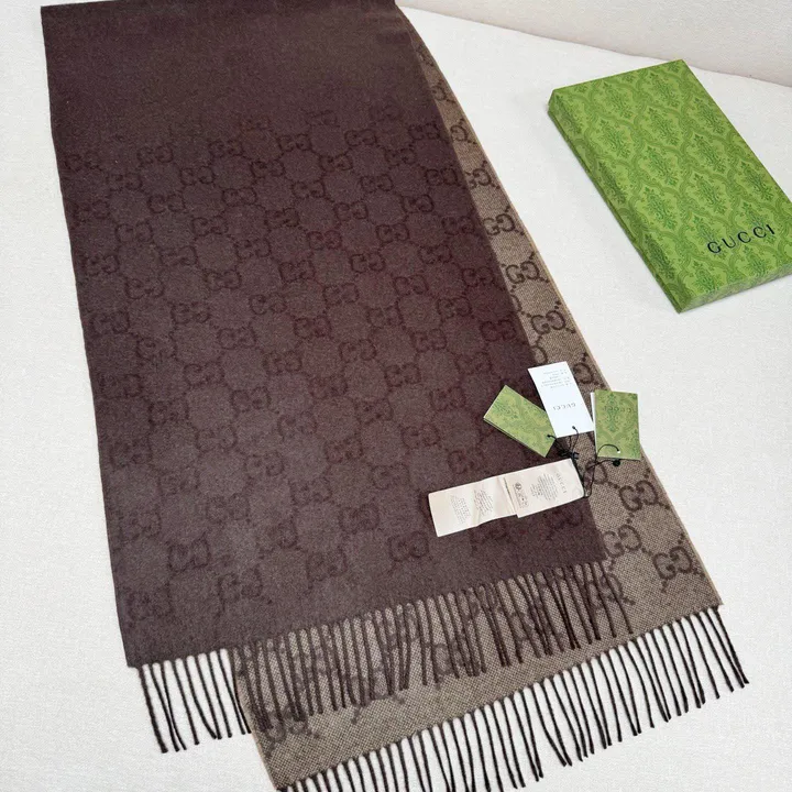 スーパーコピー グッチ マフラー