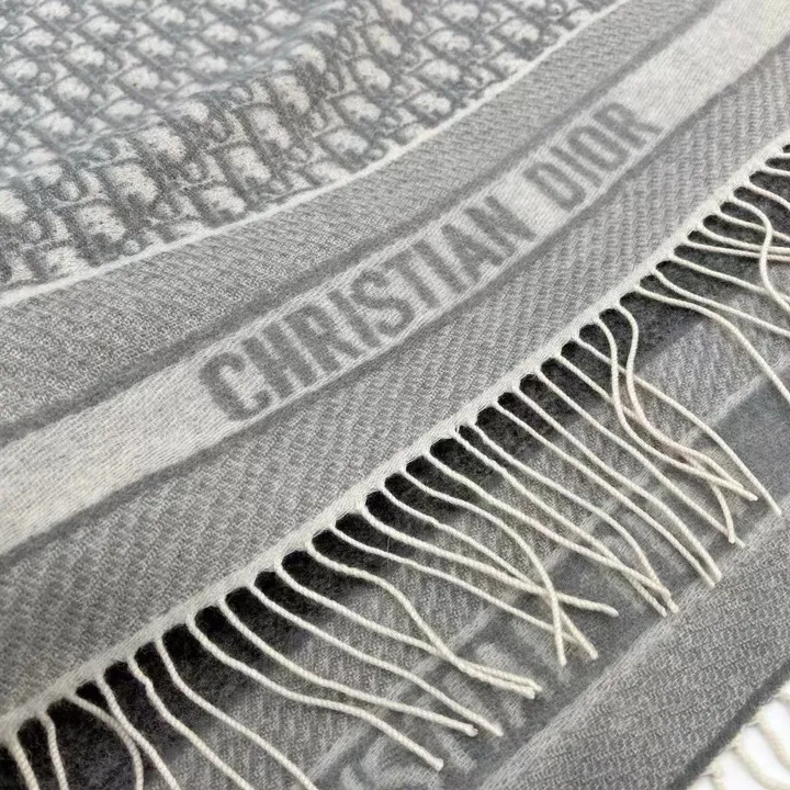 スーパーコピー ディオール マフラー