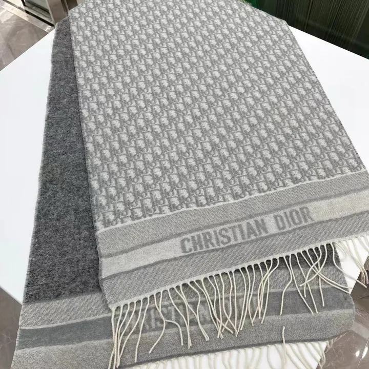 スーパーコピー ディオール マフラー