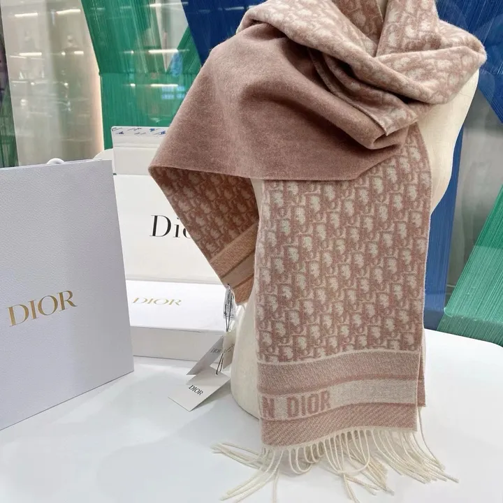 スーパーコピー ディオール マフラー