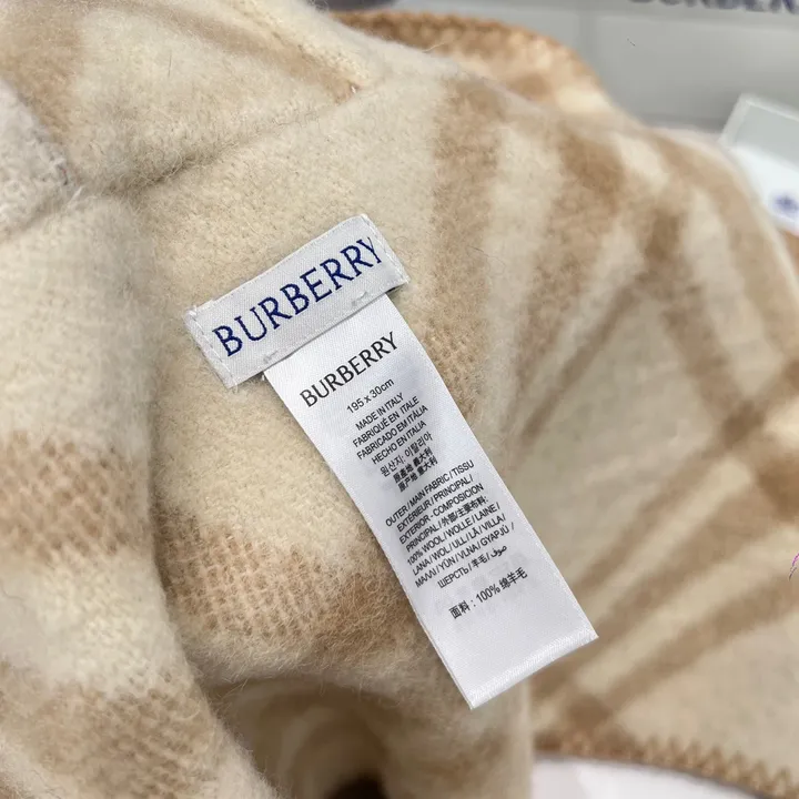 スーパーコピー バーバリー ス マフラー