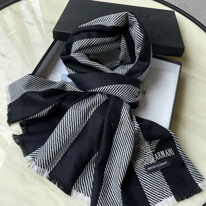 スーパーコピー フェンディ マフラー