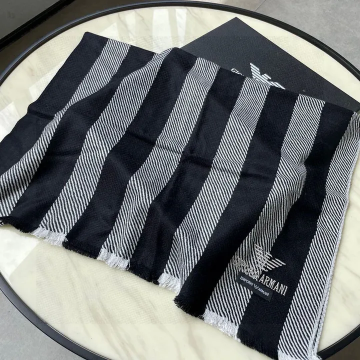 スーパーコピー フェンディ マフラー