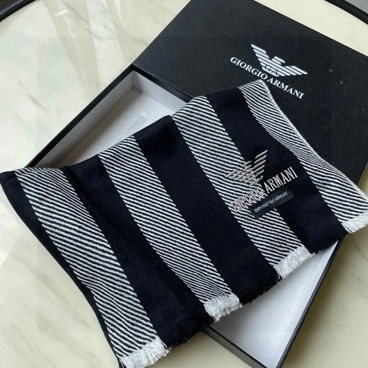 スーパーコピー フェンディ マフラー