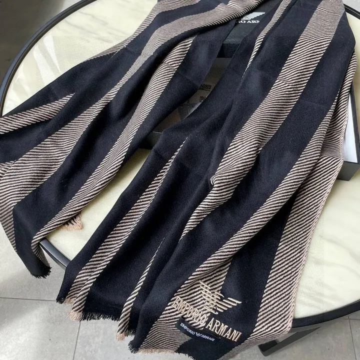 スーパーコピー フェンディ マフラー