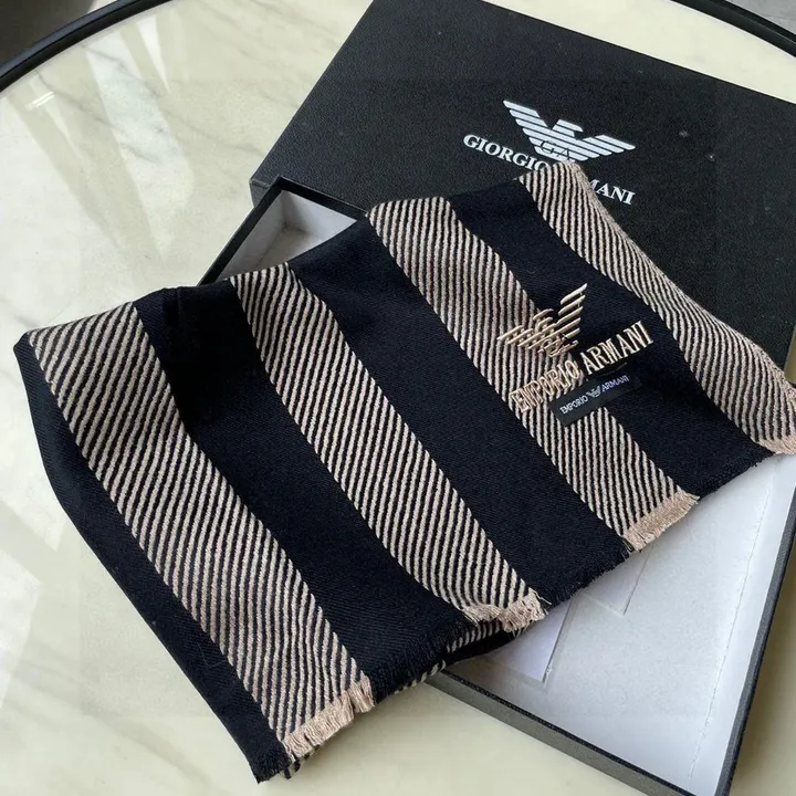 スーパーコピー フェンディ マフラー