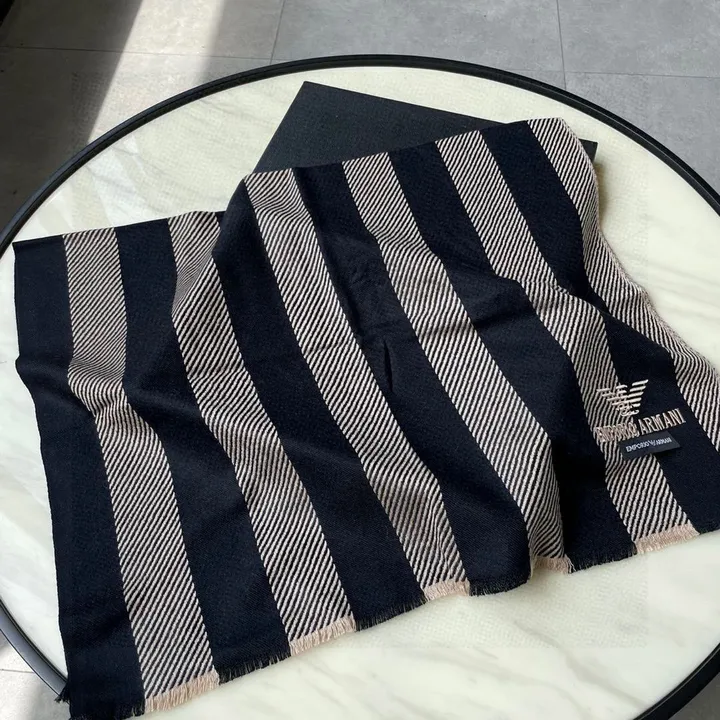 スーパーコピー フェンディ マフラー