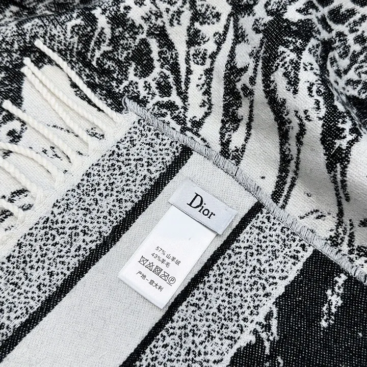 スーパーコピー ディオール マフラー