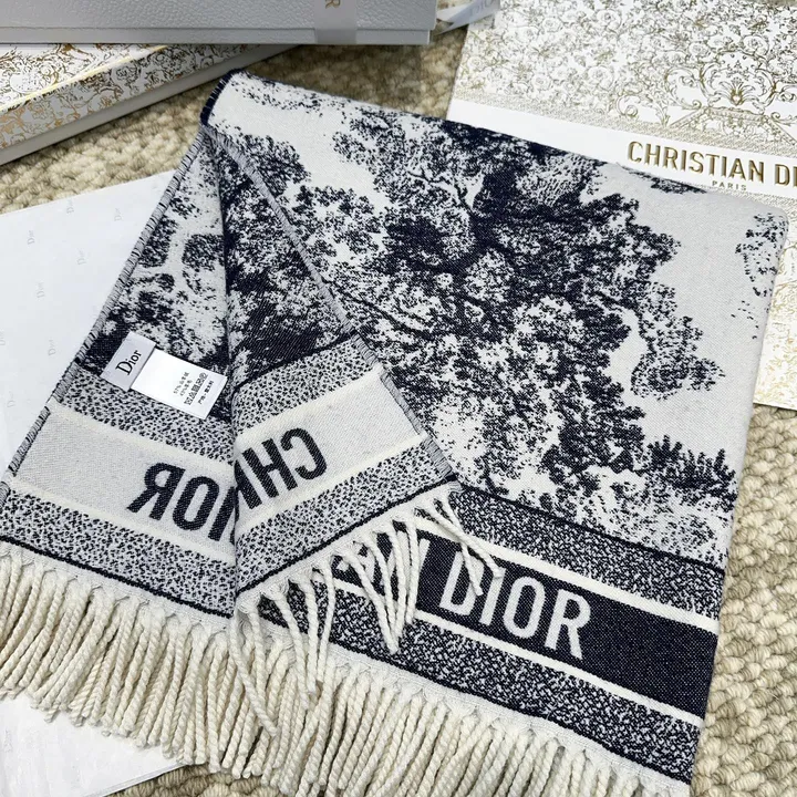 スーパーコピー ディオール マフラー