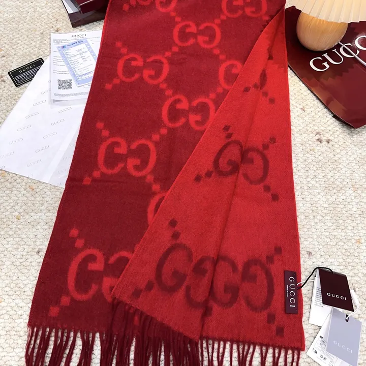 スーパーコピー グッチ マフラー