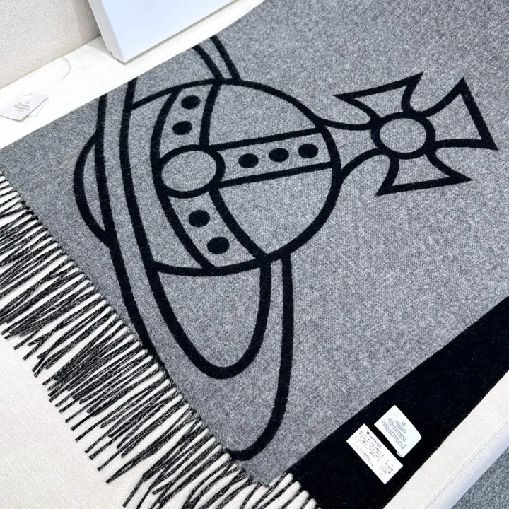 スーパーコピー ヴィヴィアン・ウエストウッド マフラー