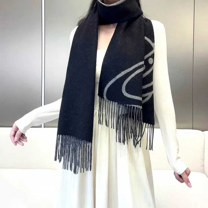 スーパーコピー ヴィヴィアン・ウエストウッド マフラー