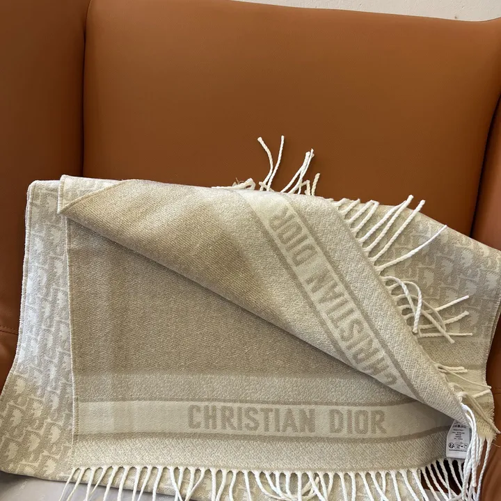 スーパーコピー ディオール マフラー