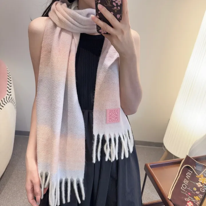 スーパーコピー ロエベ マフラー