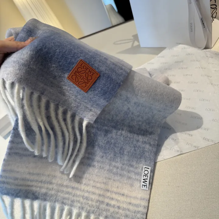 スーパーコピー ロエベ マフラー