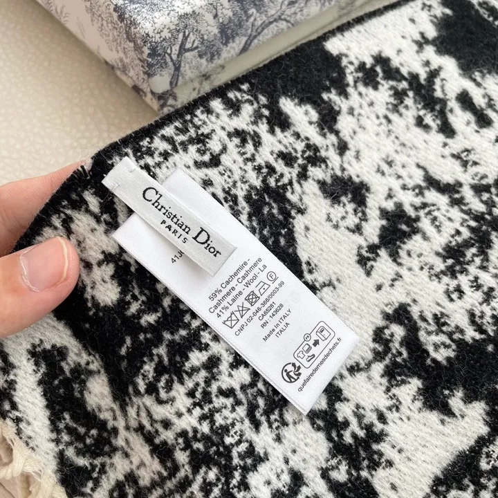 スーパーコピー グッチ マフラー