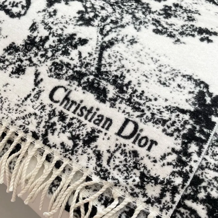 スーパーコピー グッチ マフラー