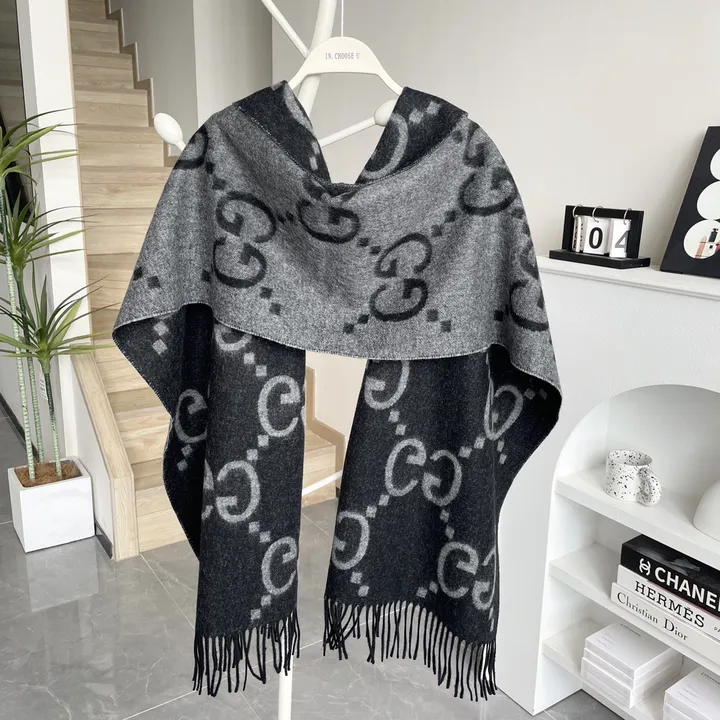 スーパーコピー グッチ マフラー