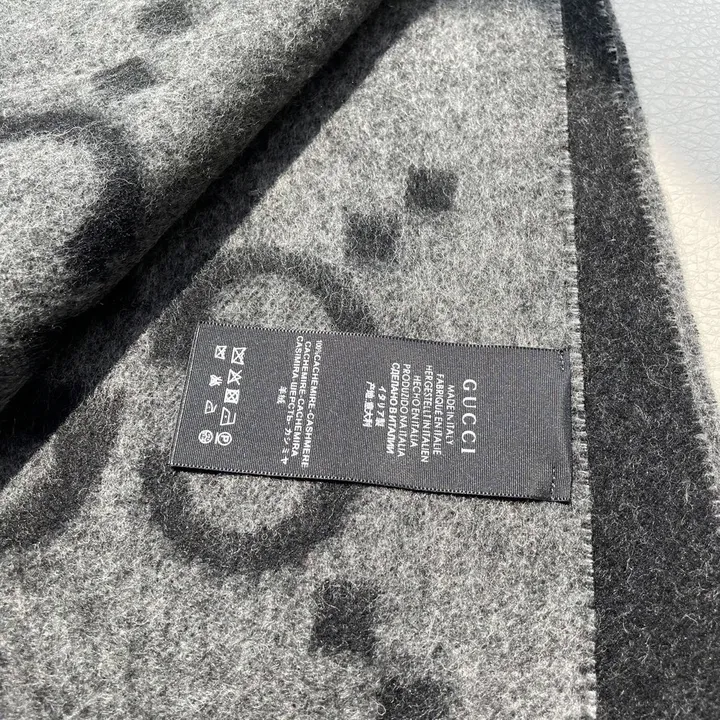 スーパーコピー グッチ マフラー