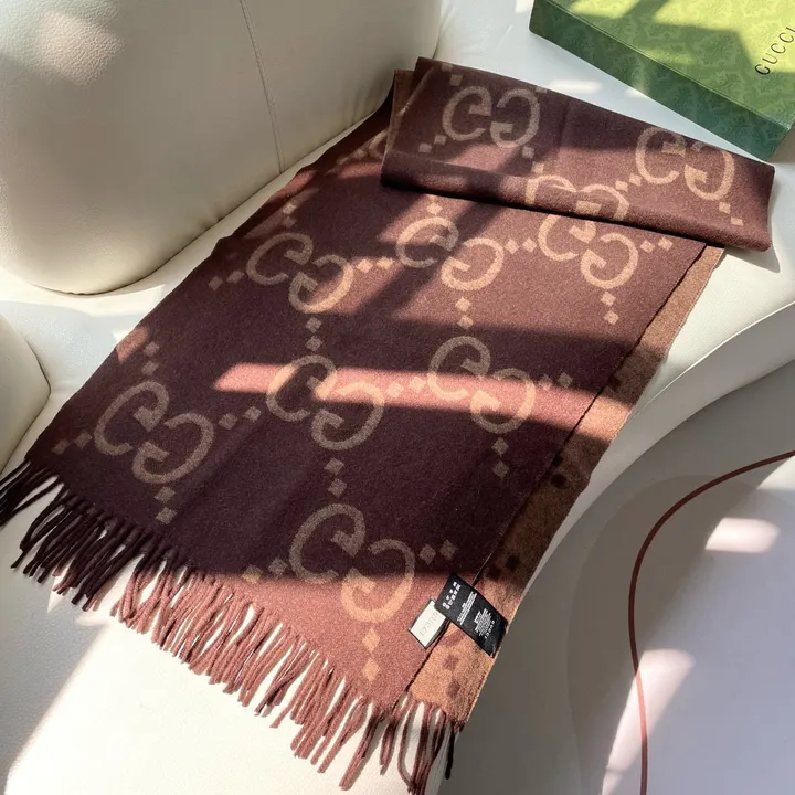 スーパーコピー グッチ マフラー