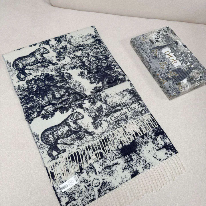 スーパーコピー ディオール マフラー