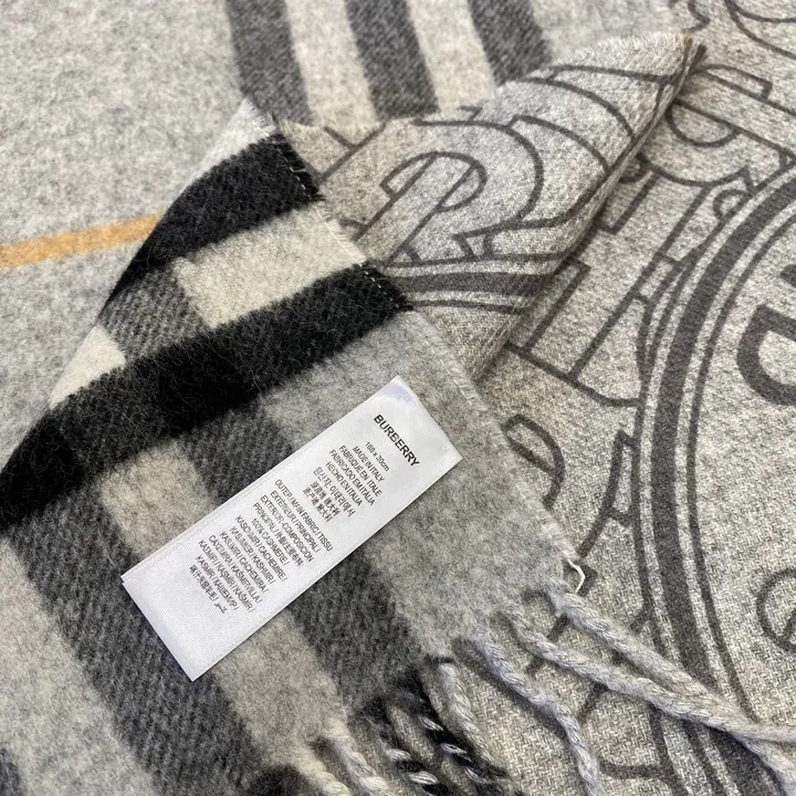 スーパーコピー バーバリー ス マフラー