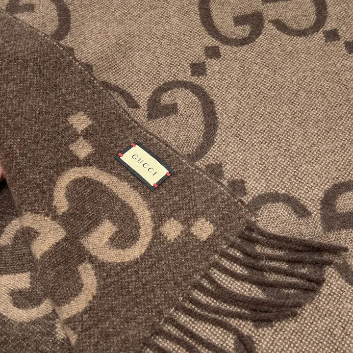 スーパーコピー グッチ マフラー